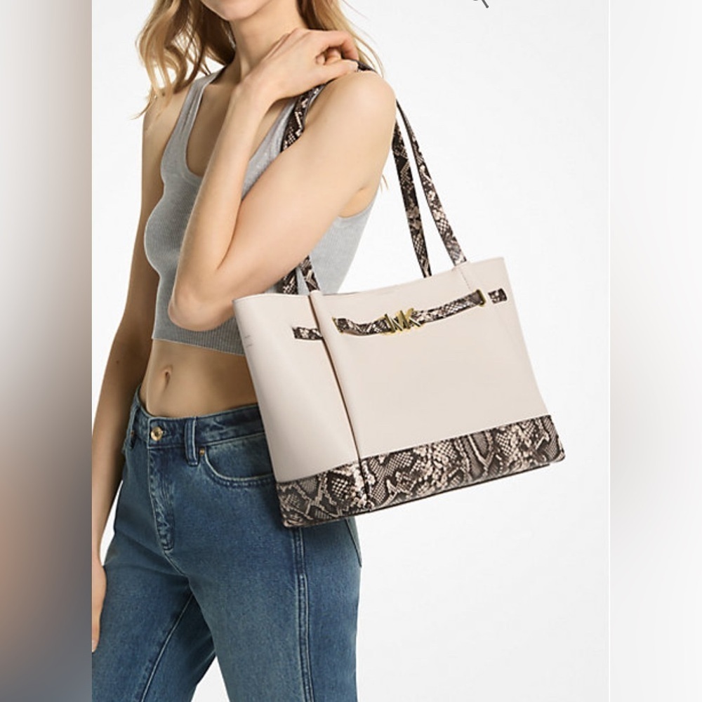 BNWT MICHAEL KORS LARGE LEATHER BELTED TOTE BAG